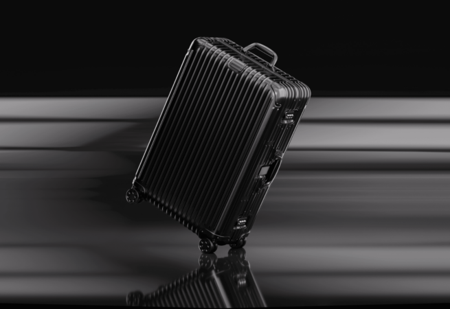 Featured Image 1920 x 1080 curry on suitcase
